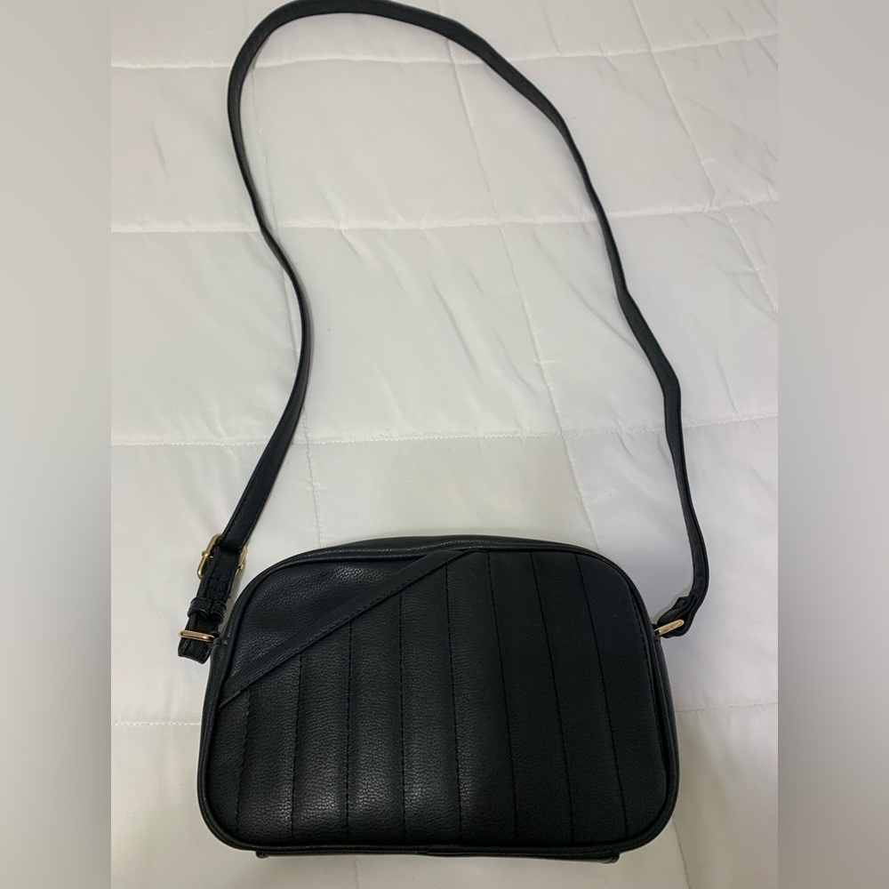 Elegant Black Crossbody Bag
